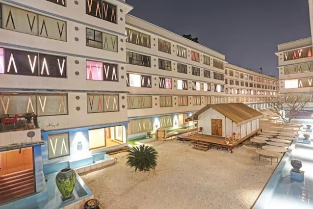 Royal Palms Hotel Bombaim Exterior foto